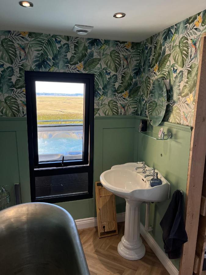 The Rhossili Bay Secret Villa Swansea Luaran gambar